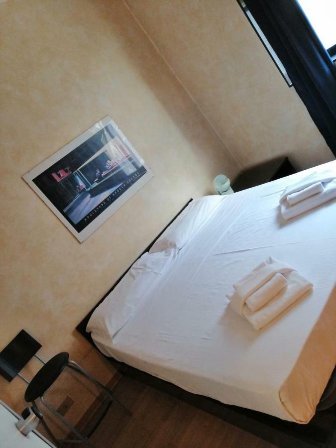 Marconi Loft, Nei Pressi Di Porta Nuova Apartment *